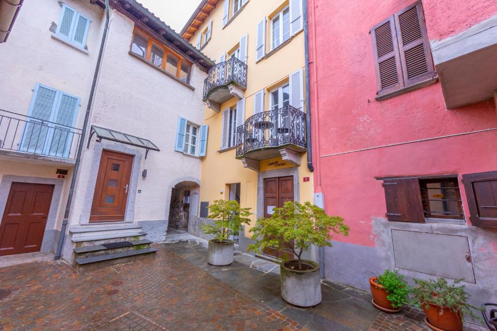 Casa Gialla room 2