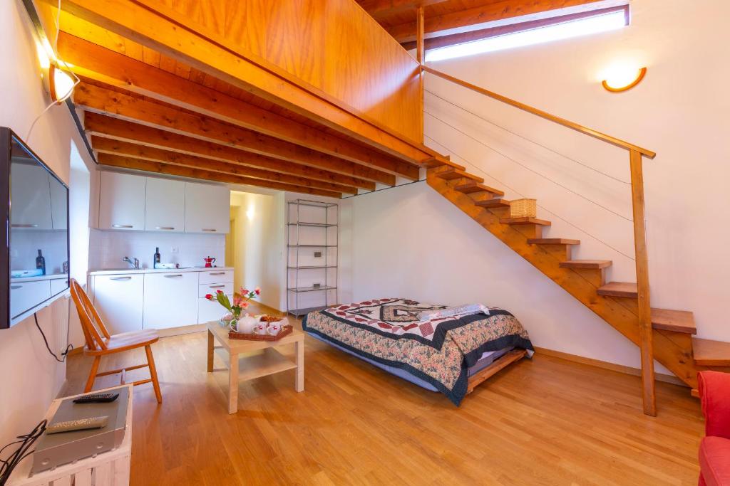 Casa Gialla room 3